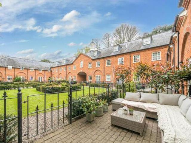 House for sale in Kingswood, North Watford