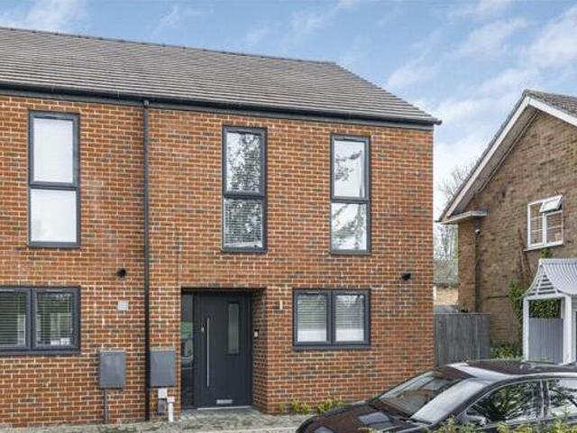 House for sale in Fretherne, Hertfordshire
