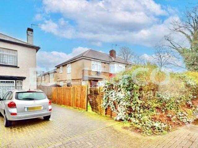 House for sale in Wembley, Greater London
