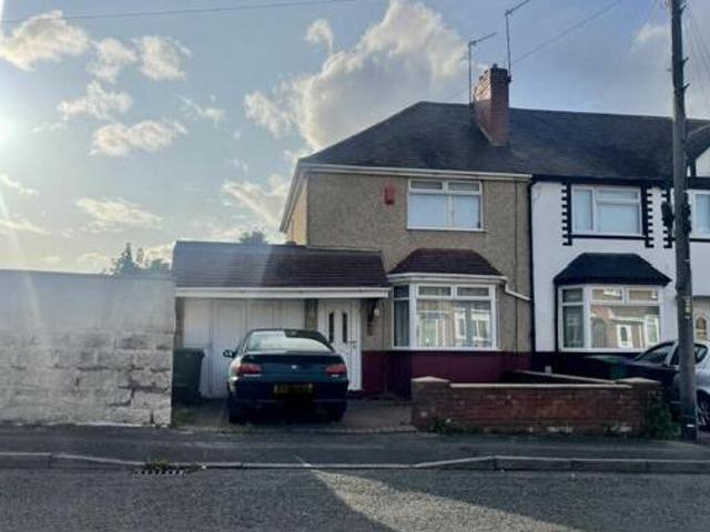 House for sale in West Bromwich, West Midlands