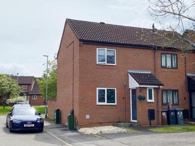 House for sale in Northampton, Northamptonshire