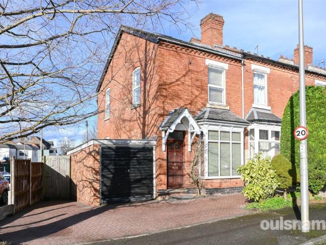 Terraced House for sale in Bearwood
