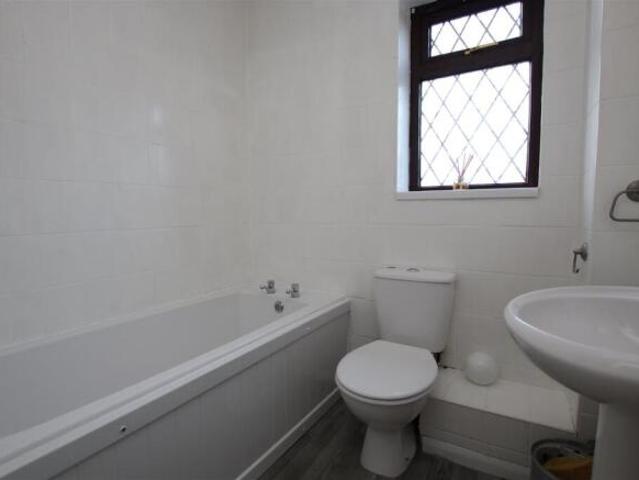 Cottage for sale in Monks Orchard, Kent