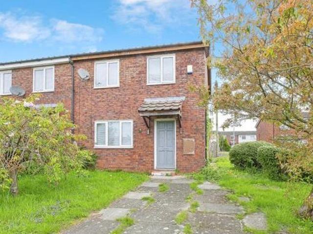House for sale in Widnes