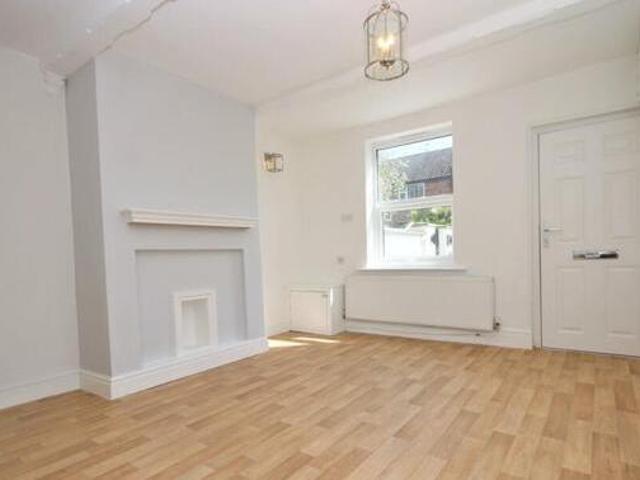 House for sale in Widnes, Cheshire