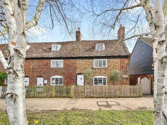 House for sale in Lyons, Greater London