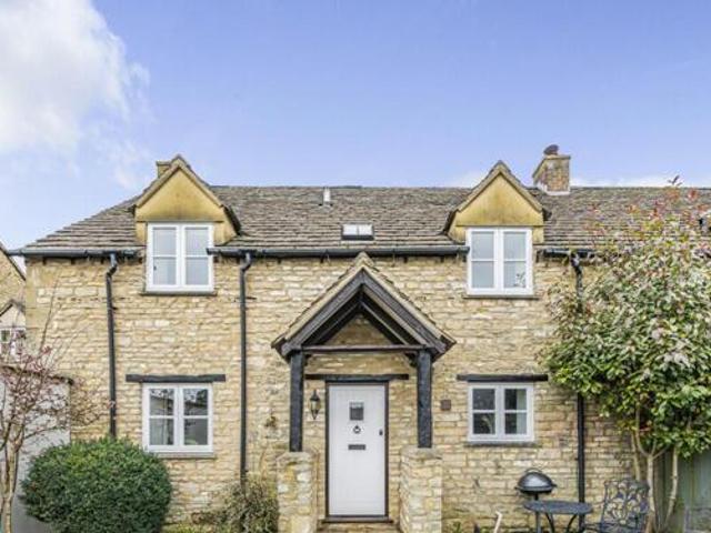 House for sale in Black Bourton, Oxfordshire
