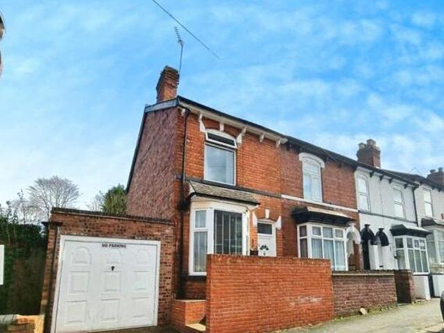 House for sale in Goldthorn Hill, West Midlands