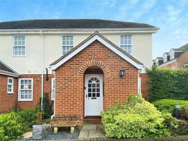 House for sale in Moulsham Green, Hart