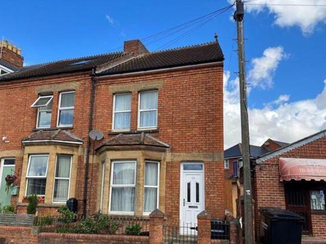 House for sale in Yeovil, Somerset