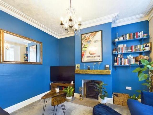 House for sale in Holgate, High Field