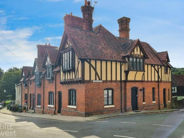 House for rent in Arundel, Clapham
