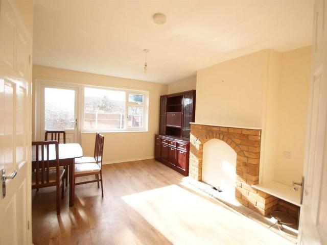 House for rent in Bracebridge Low Fields, Brayford