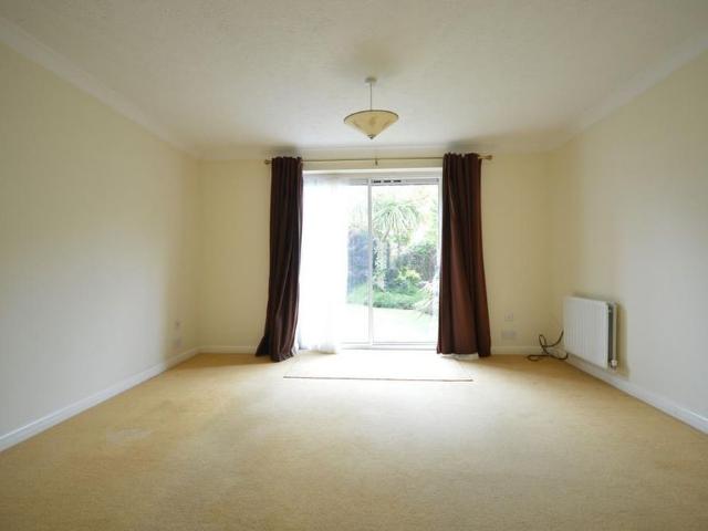 House for rent in Marehill, Horsham