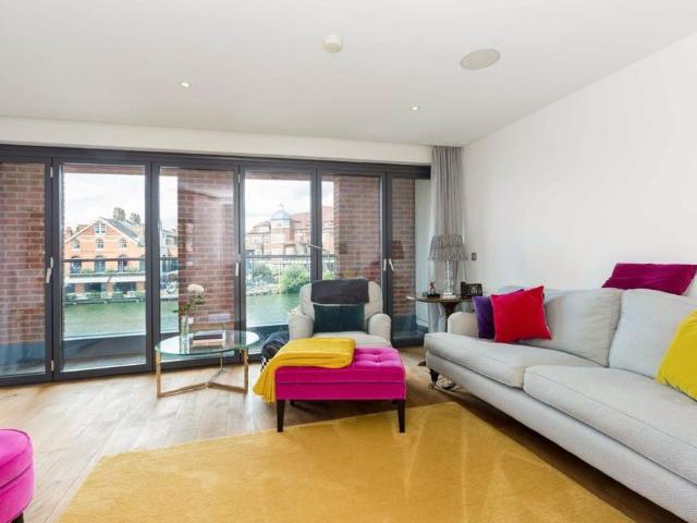 House for rent in Clewer Village, Windsor