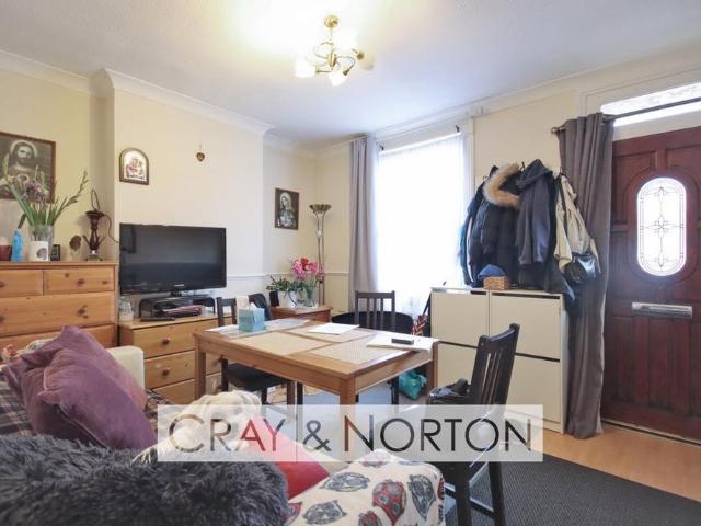 House for rent in London Borough of Croydon, Greater London