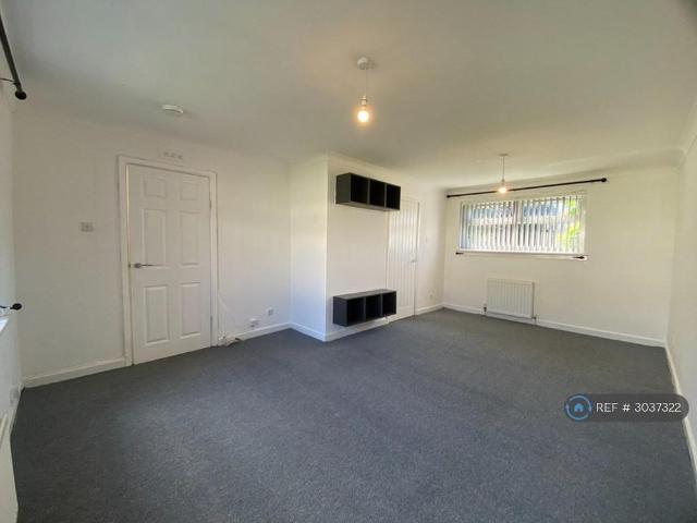 House for rent in Irvine, Scotland