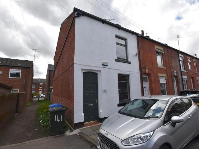 House for rent in Marland, Burnedge