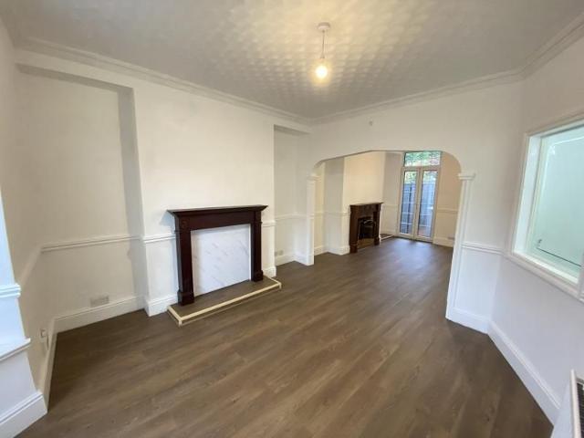 House for rent in Tycoch, Nangreaves