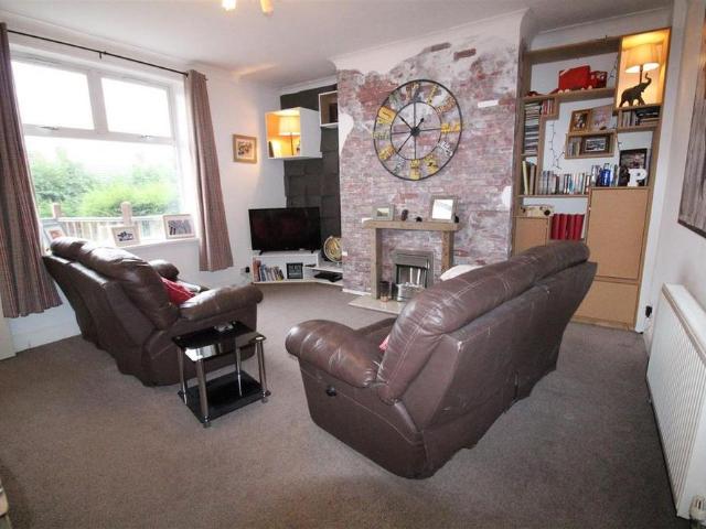 House for rent in Elmfield, Leicestershire
