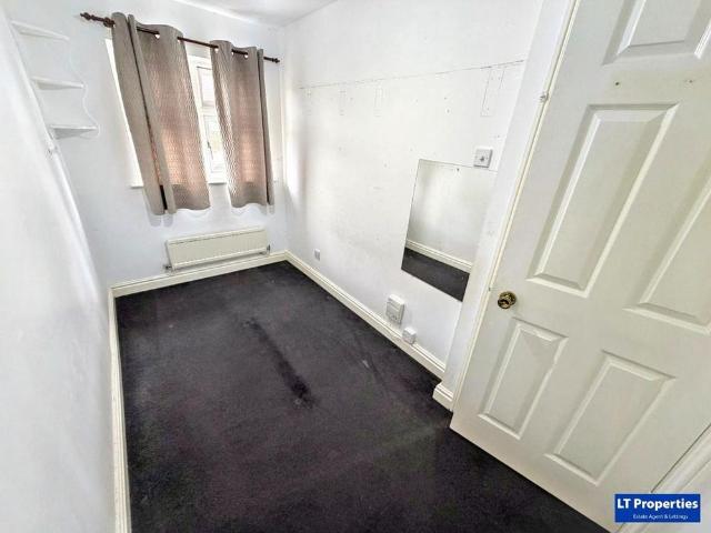House for rent in Spring Park, Luton