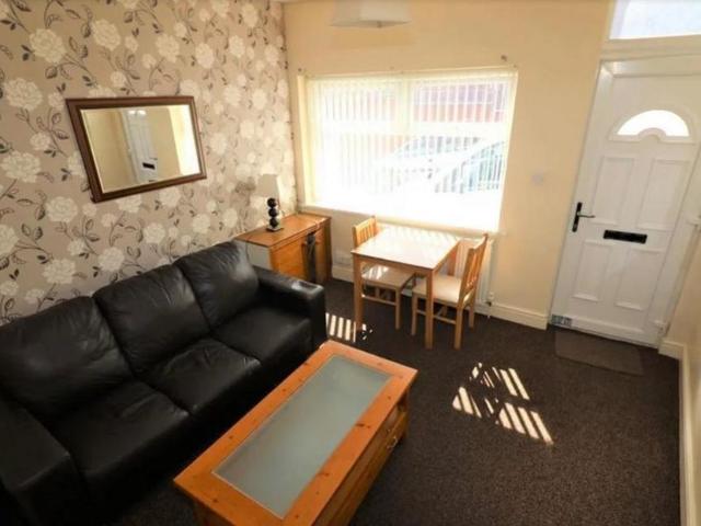House for rent in Birkenhead, Wirral