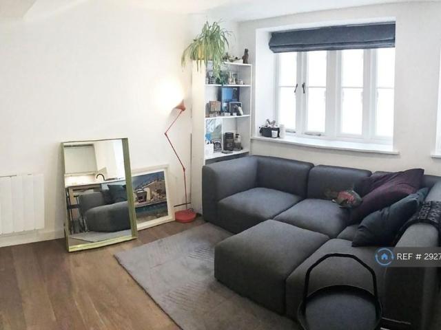 House for rent in Beechen Cliff, Dulcote