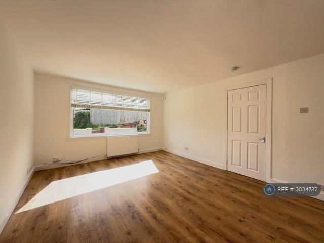 House for rent in Thornly Park, Glenburn