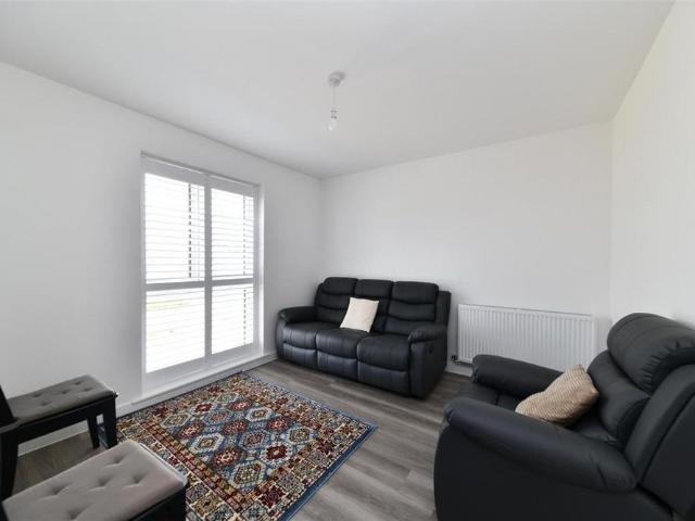 House for rent in Fishers Green, Shephall