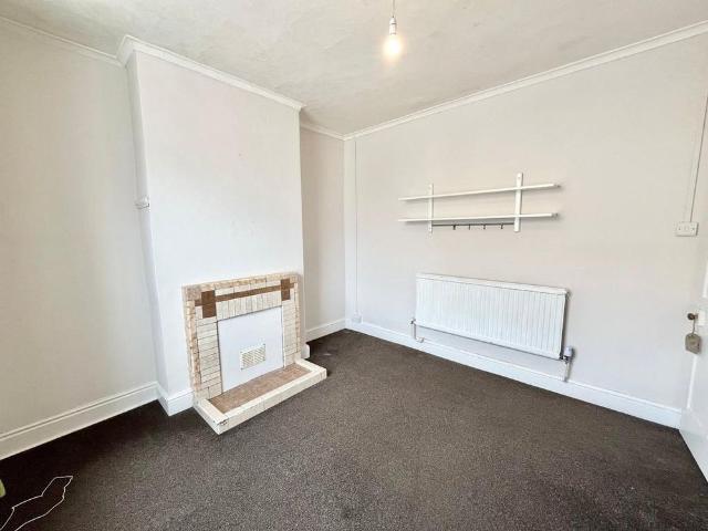 House for rent in Firepool, Rumwell
