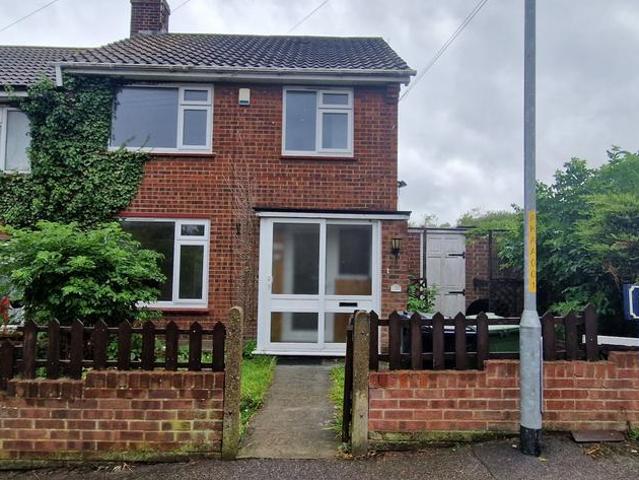 House for rent in Swanscombe and Greenhithe, Monks Orchard