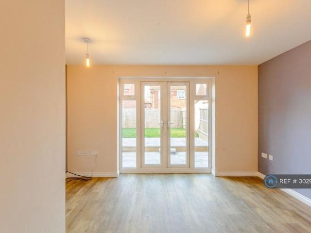 House for rent in New Bilton, Warwickshire