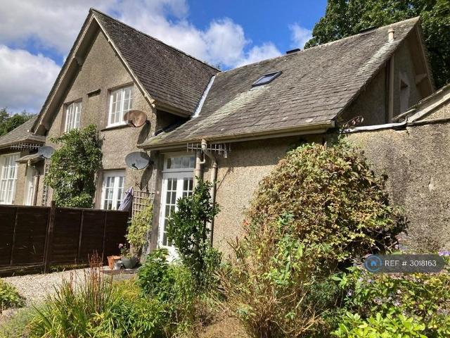 House for rent in Lakes