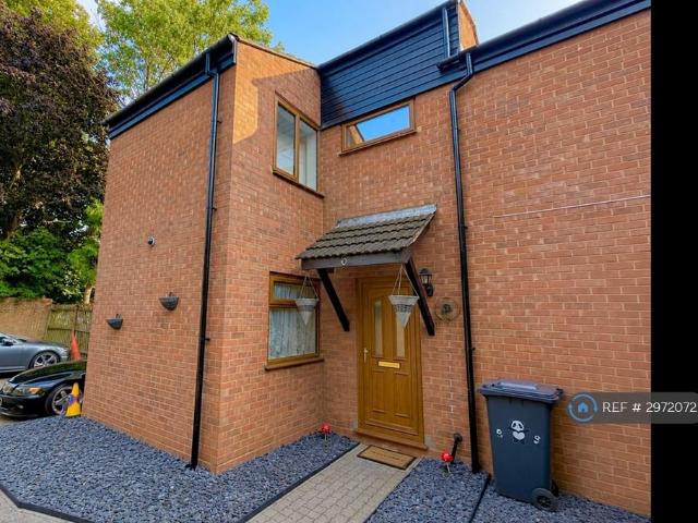 House for rent in Broxbourne, Hertfordshire