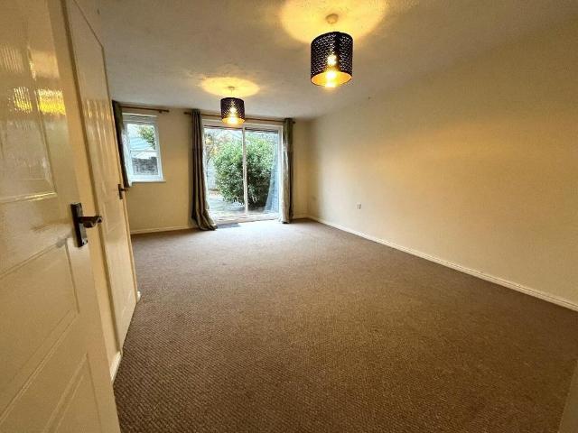 House for rent in Mount Wise