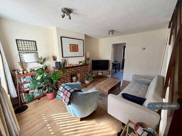 House for rent in Jackmans Estate, Letchworth