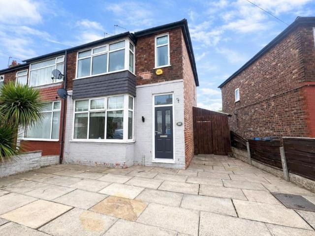 House for rent in Woodhouses, Oldham