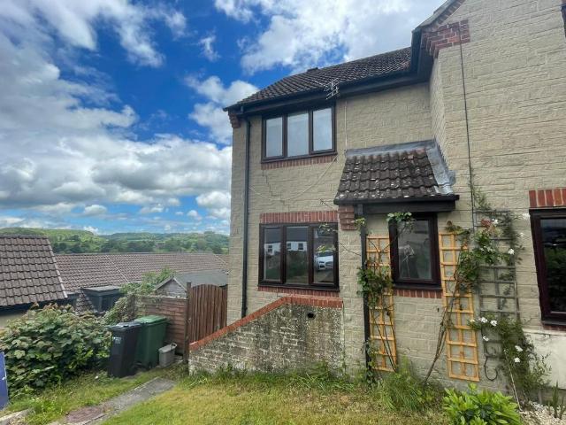 House for rent in Dursley, School House
