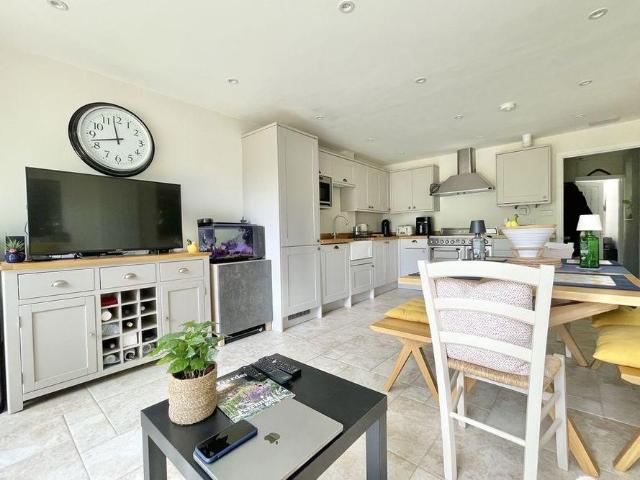 House for rent in Blackhills, Surrey