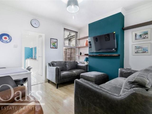 House for rent in London Borough of Croydon, Addiscombe