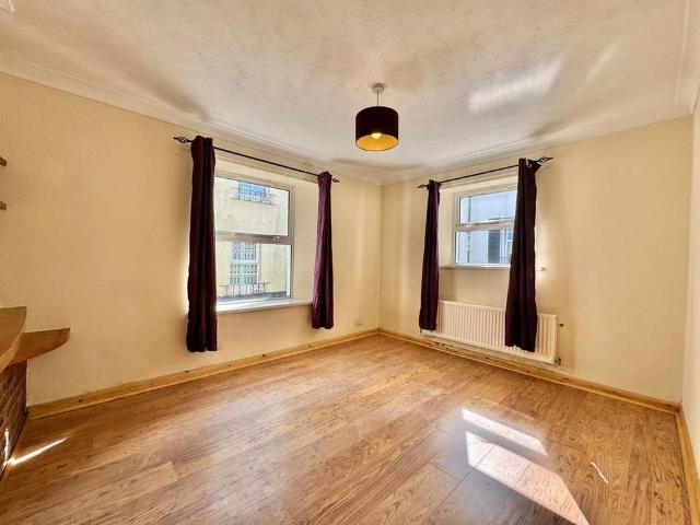House for rent in Oldway, Livermead