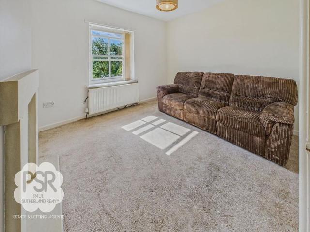 House for rent in Charlesworth, East Midlands