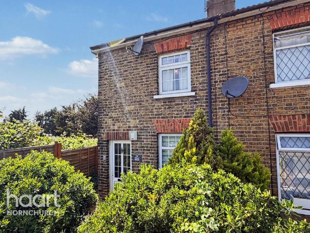 House for rent in Hornchurch, Greater London