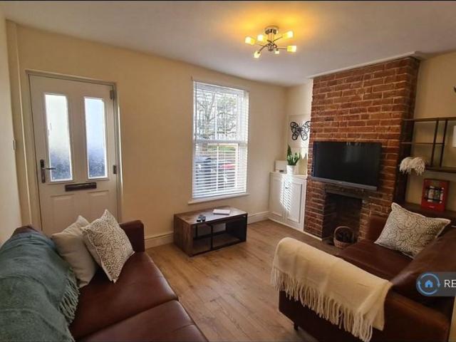 House for rent in St. Mildred's, The Bridge