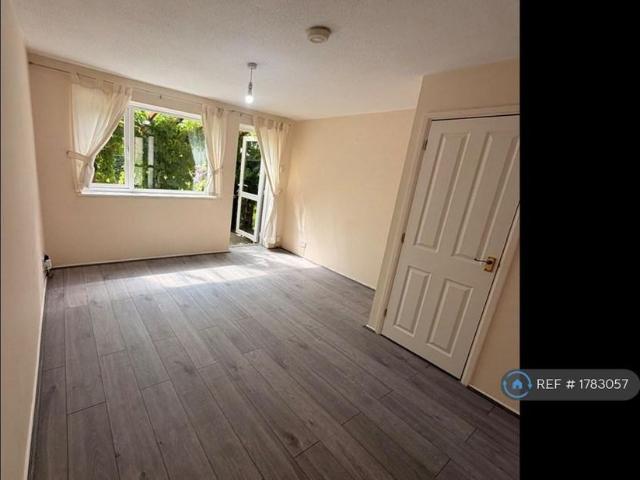 House for rent in Bedford