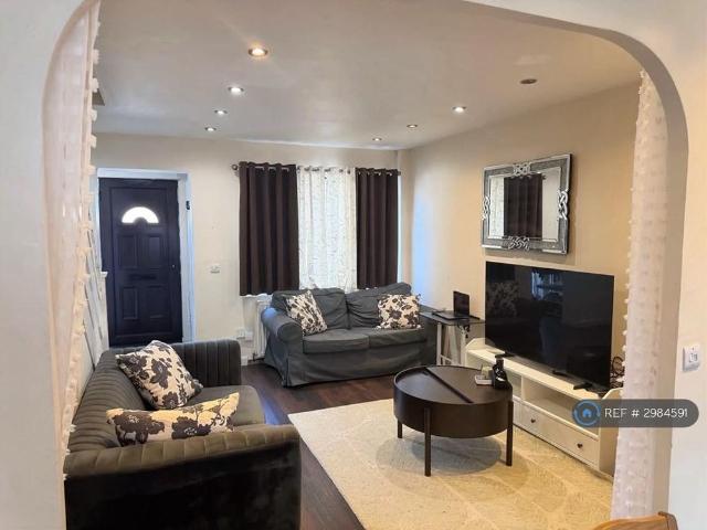 House for rent in North End, Greater London