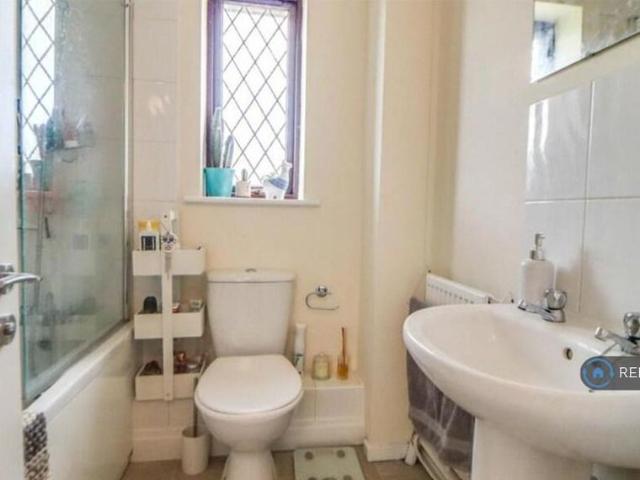 House for rent in Highwoods, Fordham Heath