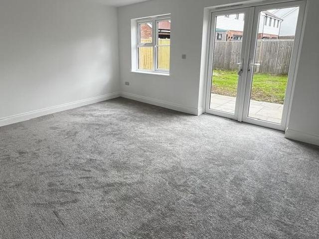 House for rent in Polegate, Cross In Hand