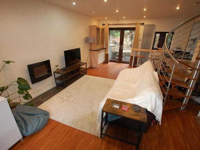 House for rent in Greenheys, Greater Manchester