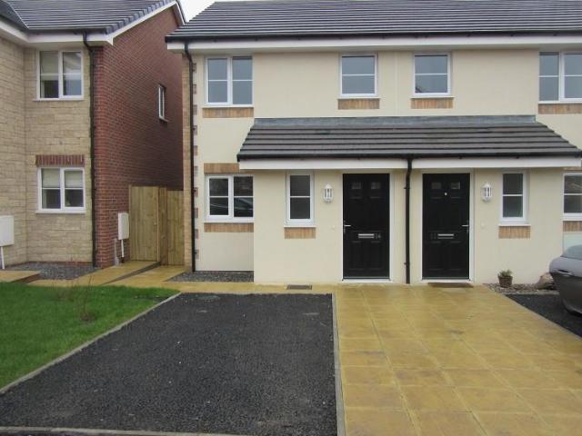 House for rent in Nangreaves, Wales